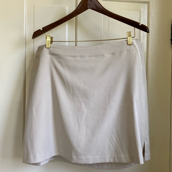 NWT Lady Hagen Essentials Women’s Golf Skort, Size 16 - Picture 1 of 9